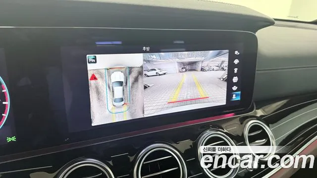 Mercedes-Benz E-Class — Фото автомобиля 20