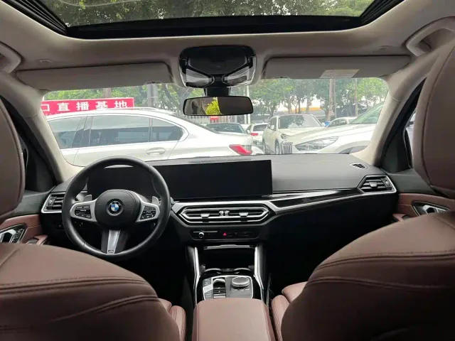 BMW 3 Series — Фото автомобиля 15