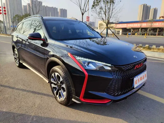 Dongfeng Yixuan GS — Фото автомобиля 3