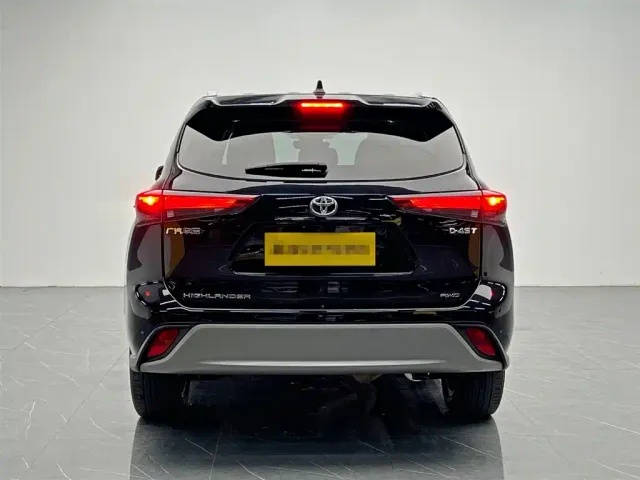 Toyota Highlander — Фото автомобиля 5