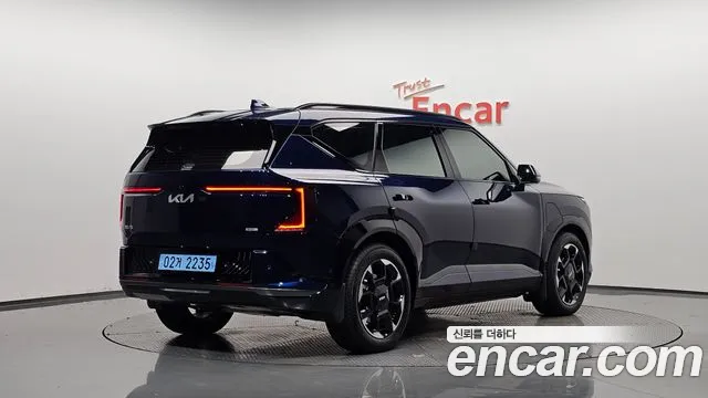 Kia EV5 — Фото автомобиля 2
