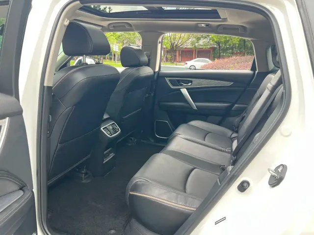 Honda Avancier — Фото автомобиля 6