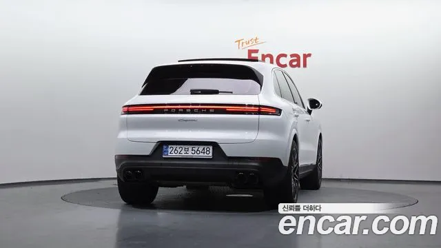 Porsche Cayenne — Фото автомобиля 4