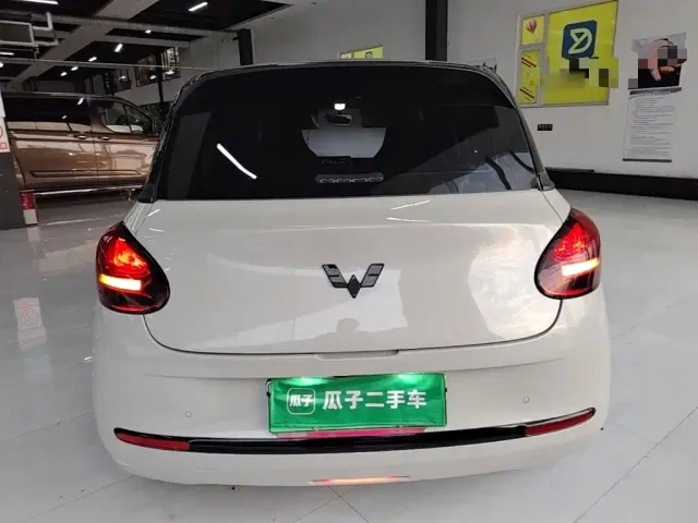 Wuling Bingo — Фото автомобиля 5