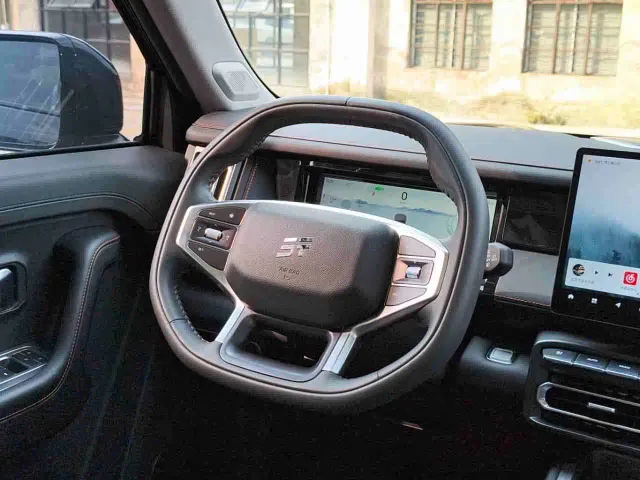 Jetour T1 — Фото автомобиля 9