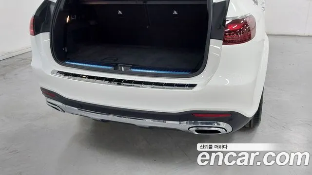 Mercedes-Benz GLS-Class — Фото автомобиля 11