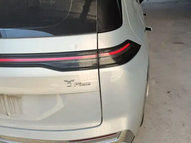 GAC Aion Y — Фото автомобиля 7