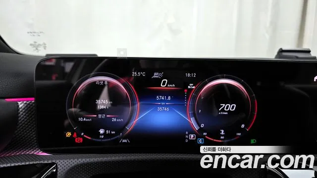 Mercedes-Benz A-Class — Фото автомобиля 8