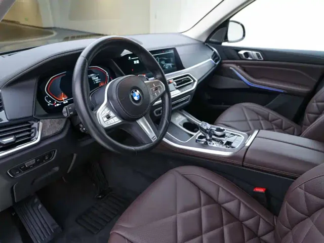 BMW X5 — Фото автомобиля 12