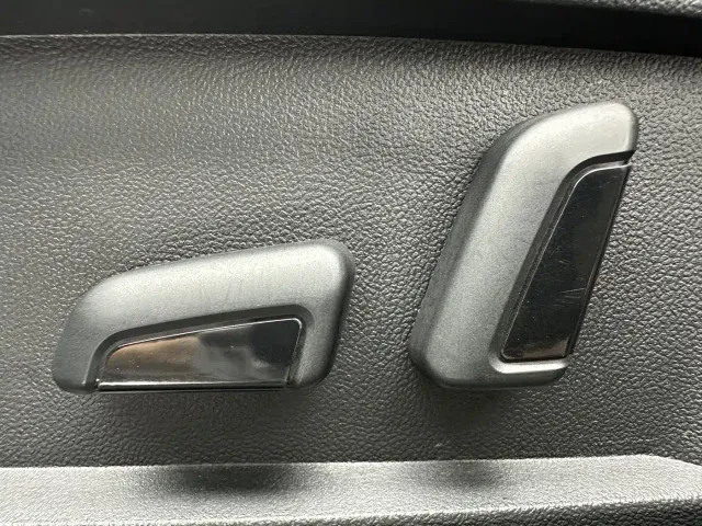 Volkswagen Passat — Фото автомобиля 12