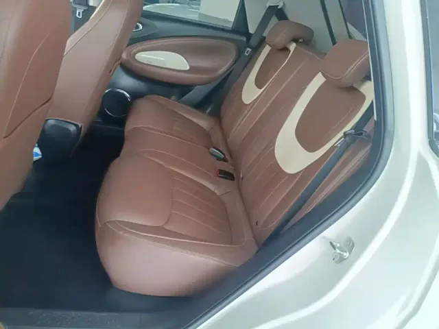 Wuling Bingo — Фото автомобиля 16