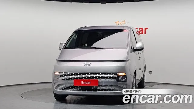 Hyundai Staria Staria Карго 5 мест — Фото автомобиля 3