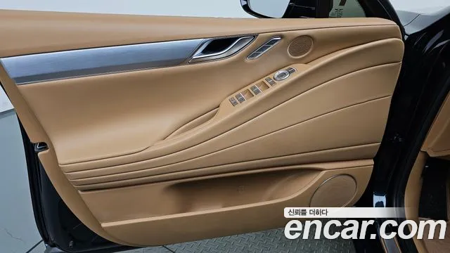 Genesis G80 Бензин 2.5 турбо AWD — Фото автомобиля 24