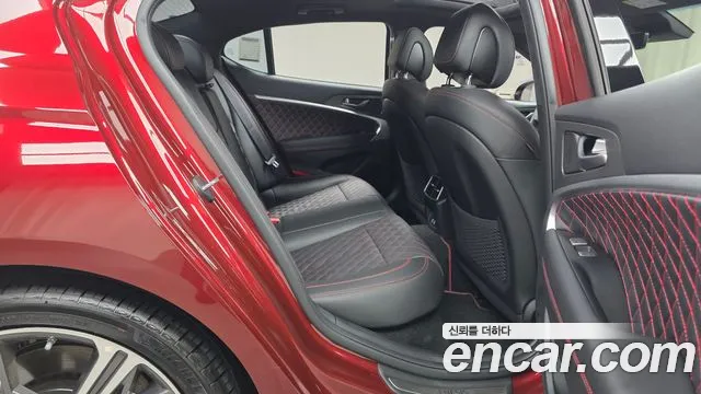 Genesis G70 Новый G70 Бензин 3.3T 4WD — Фото автомобиля 9