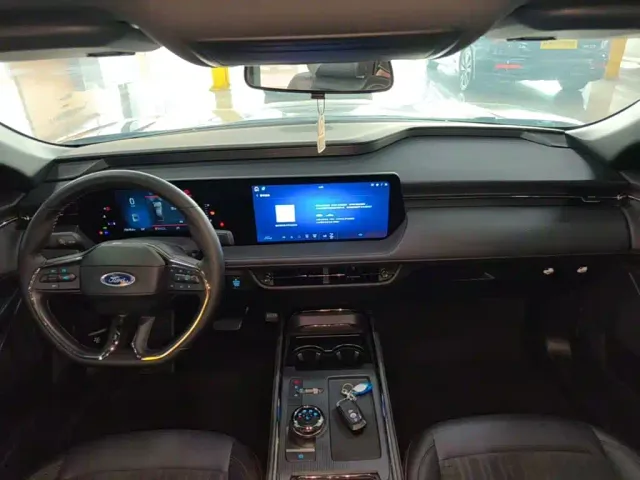 Ford Mondeo — Фото автомобиля 5