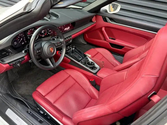 Porsche 911 — Фото автомобиля 10