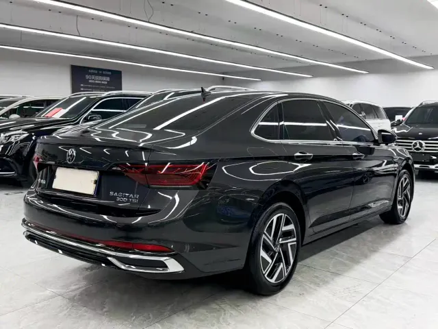 Volkswagen Sagitar — Фото автомобиля 6