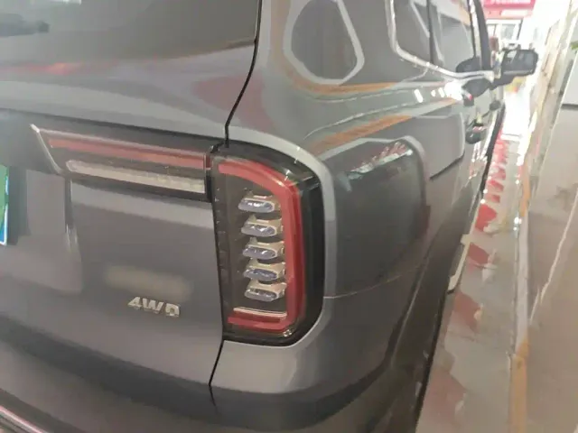Haval Big Dog — Фото автомобиля 7