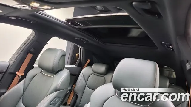 Genesis GV70 2.5T Бензин AWD — Фото автомобиля 24