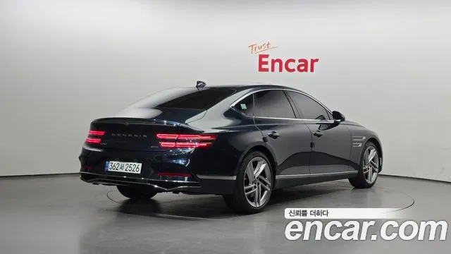 Genesis G80 Бензин 2.5 турбо AWD — Фото автомобиля 2