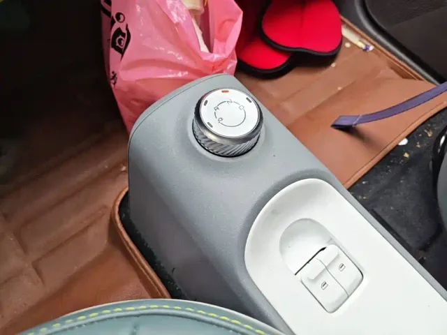 Wuling Hongguang Mini EV — Фото автомобиля 13