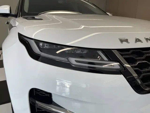 Land Rover Range Rover Evoque — Фото автомобиля 8