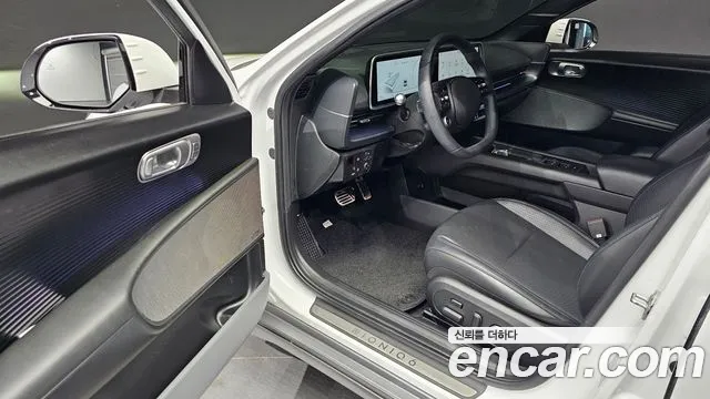 Hyundai Ioniq 6 — Фото автомобиля 10