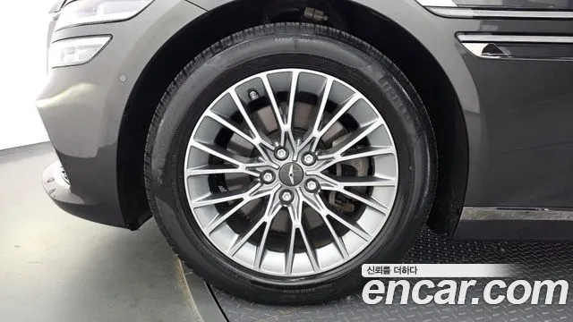 Genesis G80 RG3 — Фото автомобиля 5