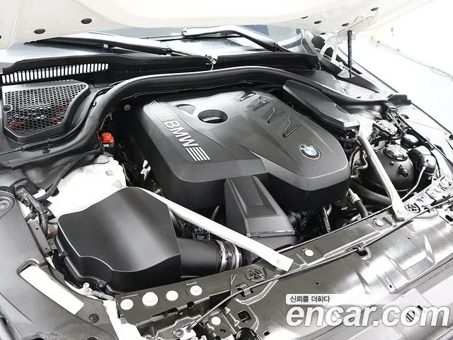 BMW 5-Series — Фото автомобиля 19