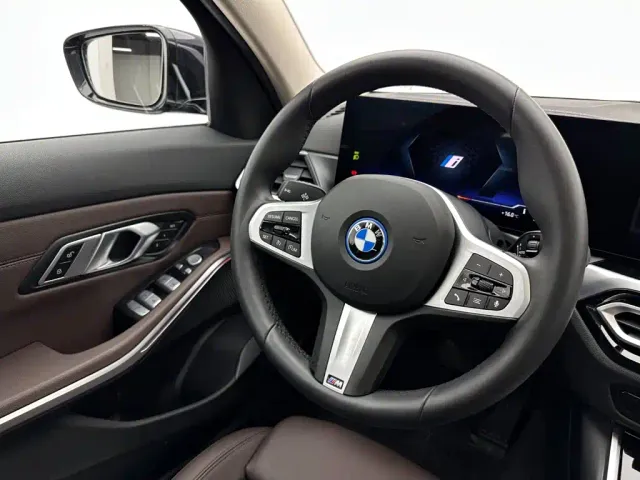 BMW i3 — Фото автомобиля 9