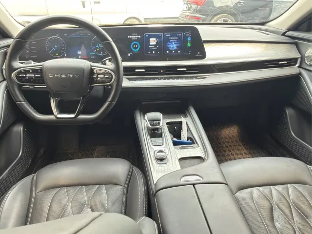 Chery Arrizo 8 — Фото автомобиля 6
