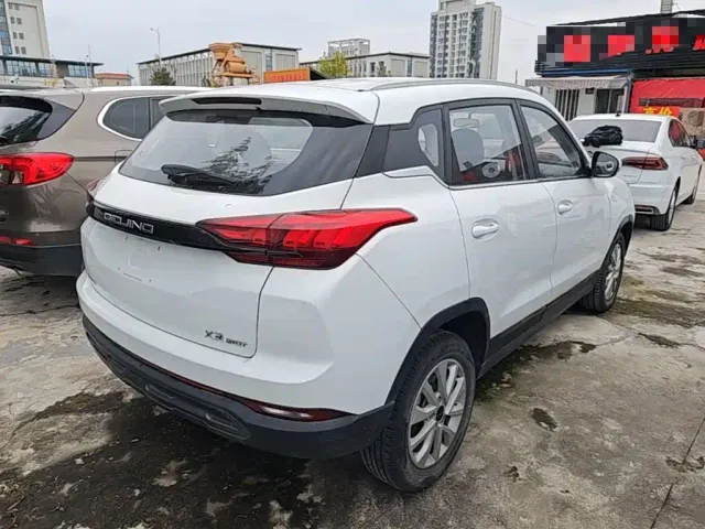 BAIC X3 — Фото автомобиля 6