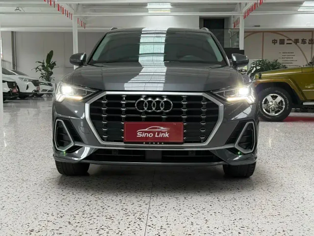 Audi Q3 — Фото автомобиля 2