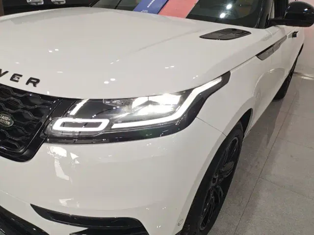 Land Rover Range Rover Velar — Фото автомобиля 23