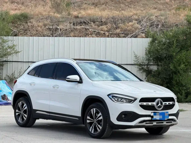 Mercedes-Benz GLA-Class — Фото автомобиля 3