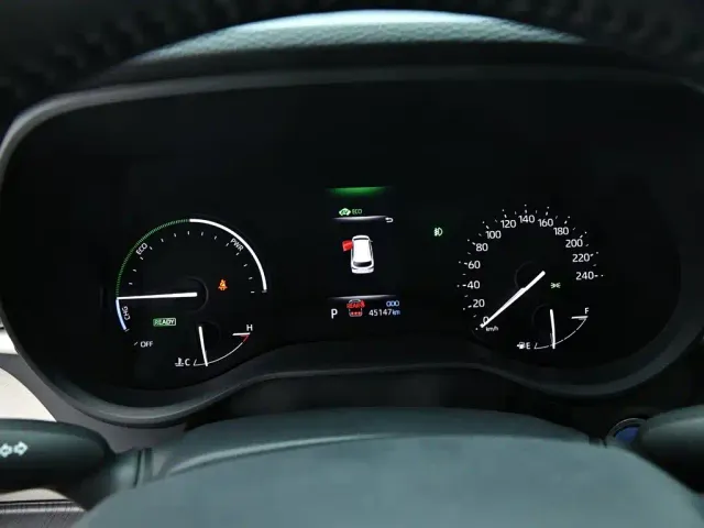 Toyota Granvia — Фото автомобиля 12