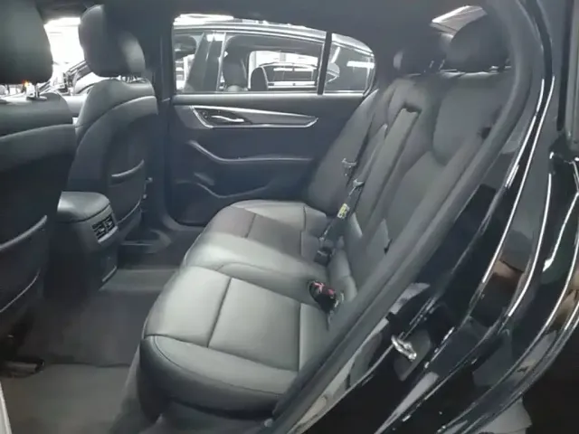 Cadillac CT5 — Фото автомобиля 16
