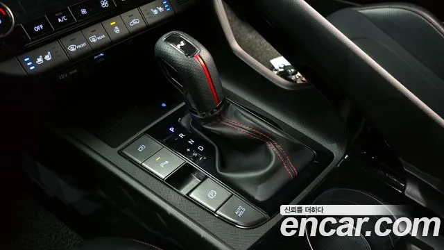 Hyundai AVANTE Новый Avante (CN7) — Фото автомобиля 9