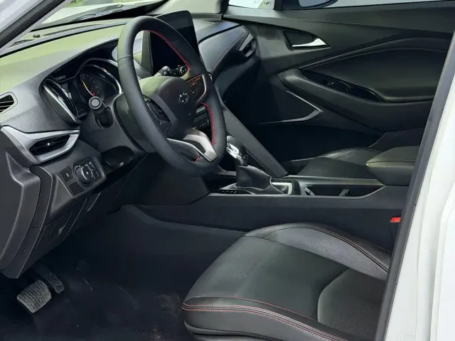 Chevrolet Orlando — Фото автомобиля 7