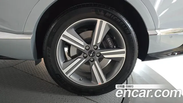 Genesis GV80 — Фото автомобиля 21
