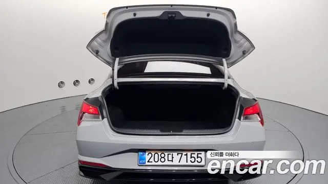 Hyundai Avante CN7 — Фото автомобиля 26