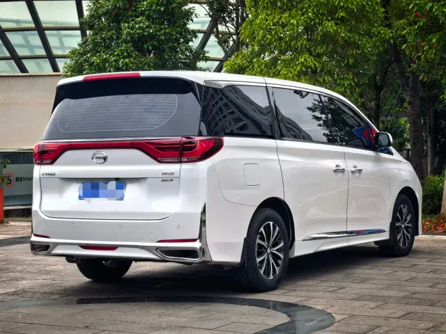 GAC Trumpchi M8 — Фото автомобиля 9