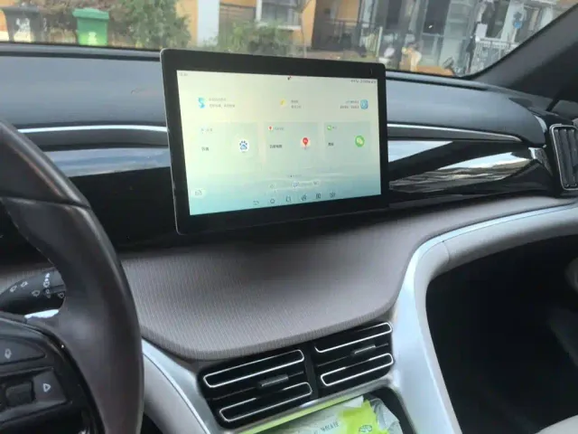 BYD Song Pro — Фото автомобиля 9