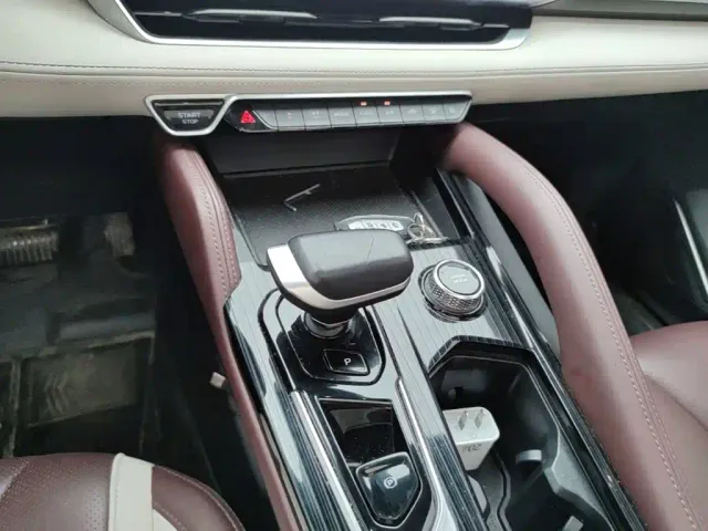 Geely Xingyue L — Фото автомобиля 13