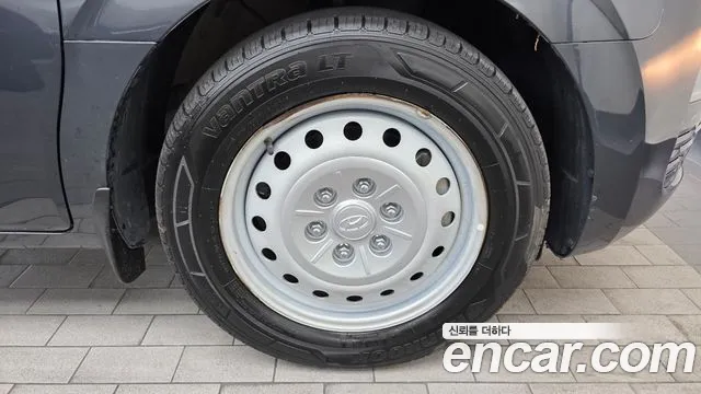 Hyundai Staria Staria 4WD Tourer 11 мест — Фото автомобиля 21