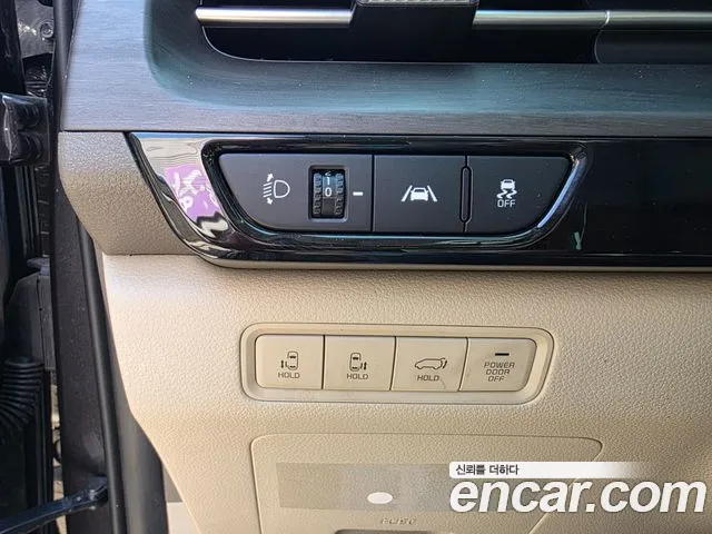 Kia Canival Carnival 4 поколение Бензин 7 мест Signature — Фото автомобиля 12