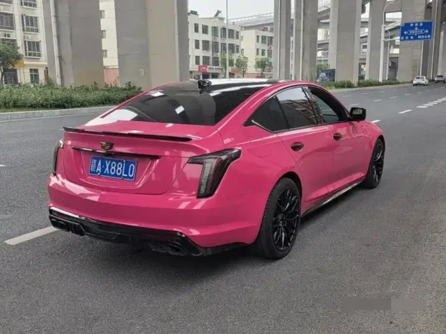 Cadillac CT5 — Фото автомобиля 3