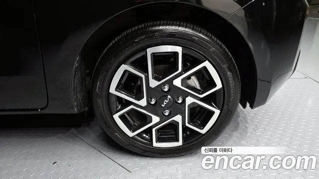 Kia RAY Новый Kia Ray Signature — Фото автомобиля 5