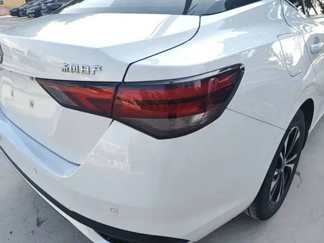 Nissan Sylphy — Фото автомобиля 7