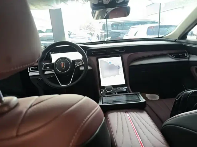 Hongqi Hongqi H5 PHEV 2025 130 Super Hybrid Edition — Фото автомобиля 9